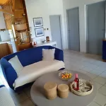 Mediterranean بيت للعطل *